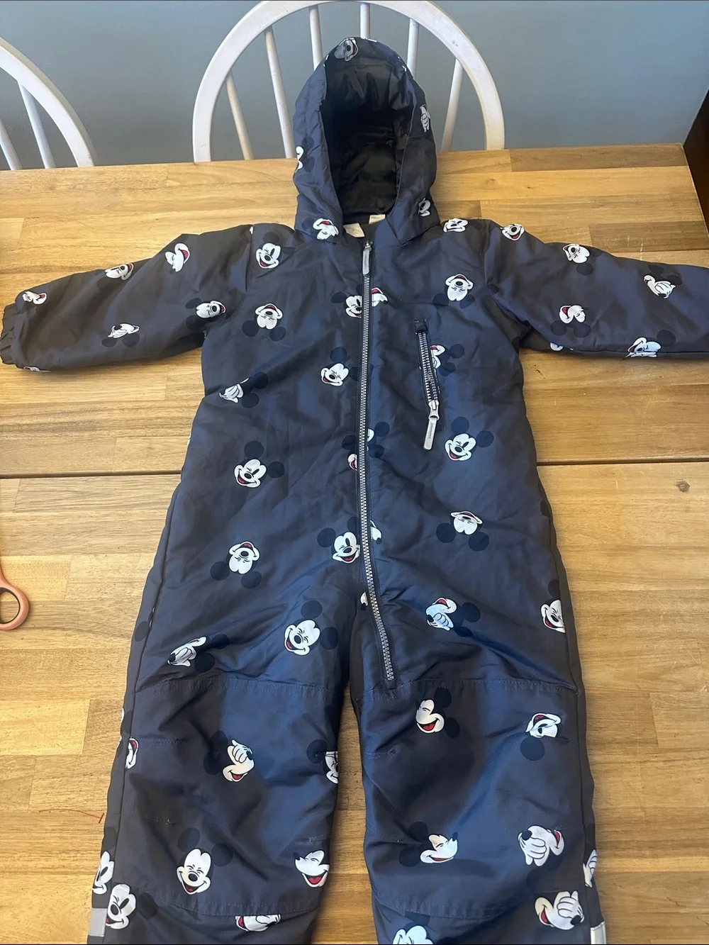 DISNEY X HM snowsuit